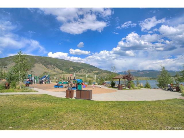113 Lookout Ridge Dr, Dillon, CO 80435