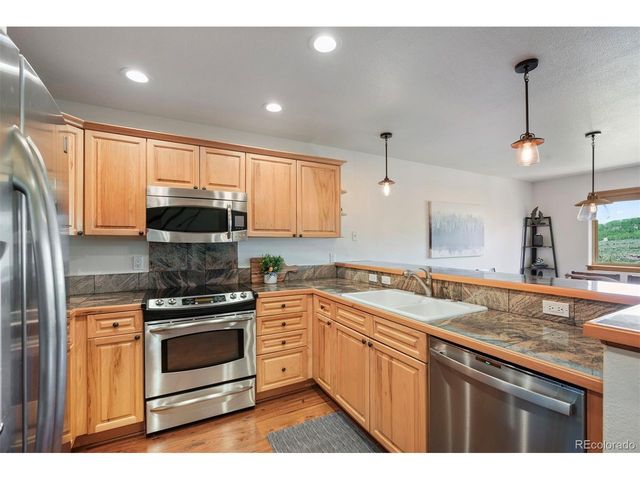 113 Lookout Ridge Dr, Dillon, CO 80435