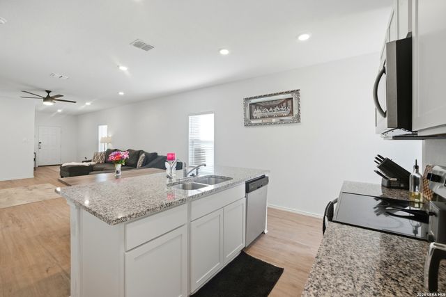 3527 Rancho Grande, San Antonio, TX 78224