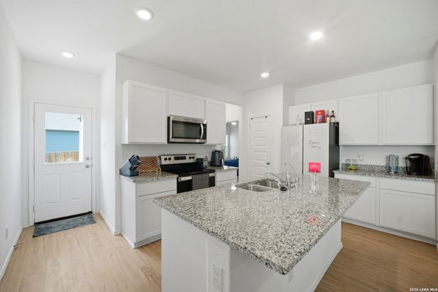 3527 Rancho Grande, San Antonio, TX 78224