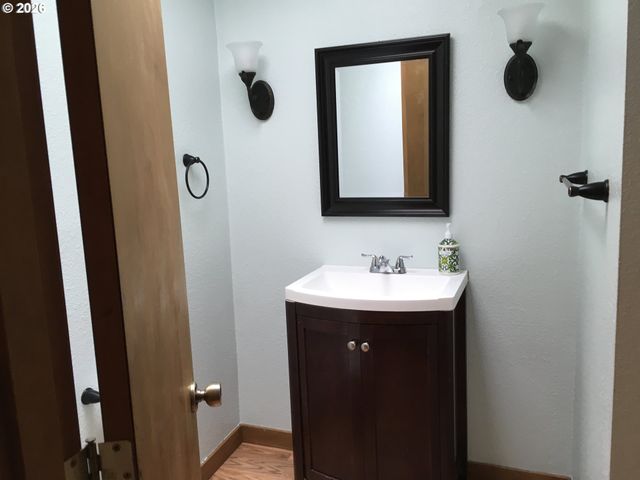 21114 Ne 22ND Ave, Ridgefield, WA 98642