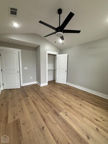 209 W Dewey, Manila, AR 72442