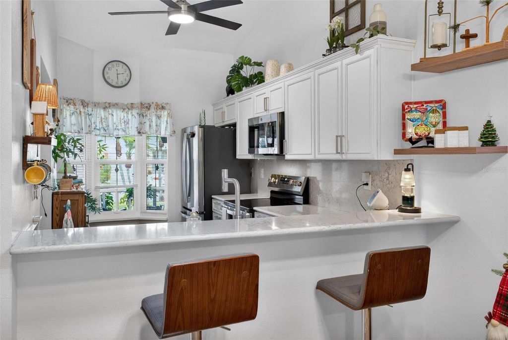 Image 14 of property listing at 6506 THICKET TRAIL, New Port Richey, FL 34653