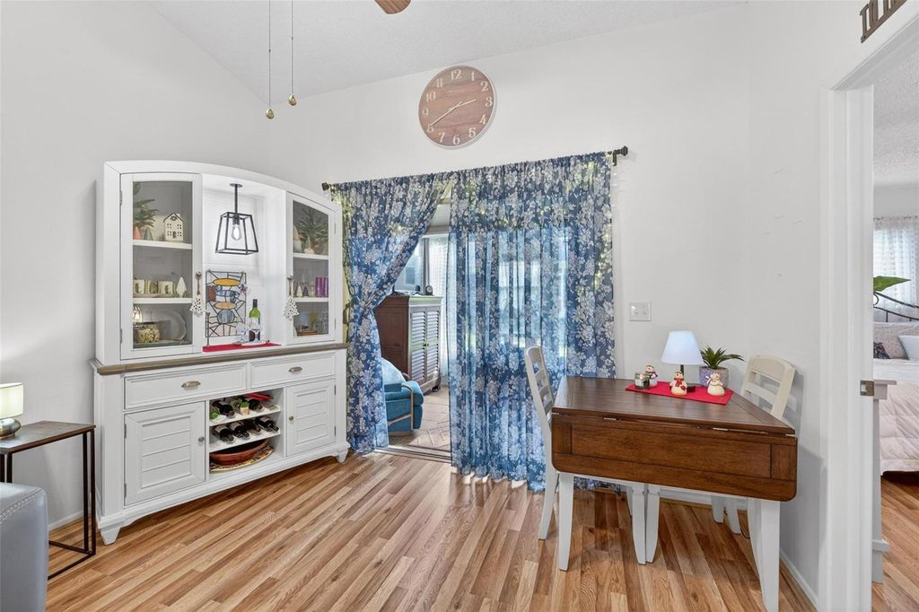 Image 25 of property listing at 6506 THICKET TRAIL, New Port Richey, FL 34653