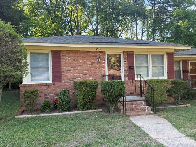 4915 Malibu Drive, Charlotte, NC 28215
