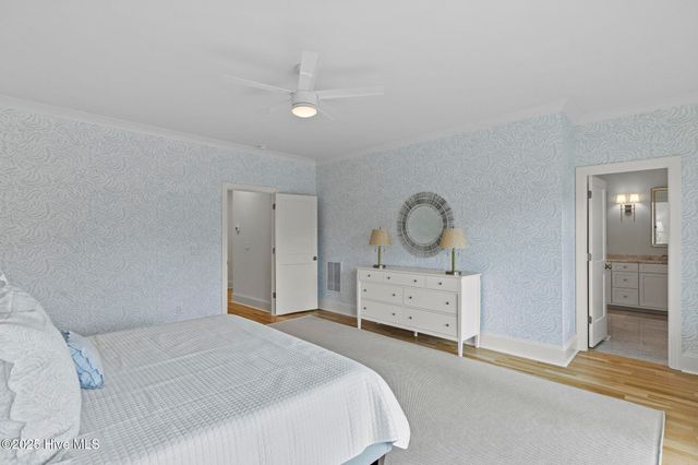 611 S Topsail Drive A, Holly Ridge, NC 28445