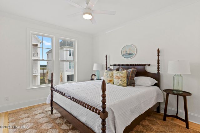 611 S Topsail Drive A, Holly Ridge, NC 28445