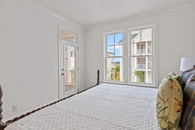 611 S Topsail Drive A, Holly Ridge, NC 28445