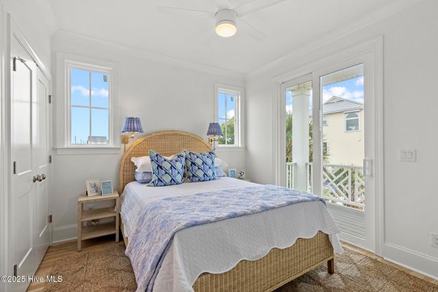 611 S Topsail Drive A, Holly Ridge, NC 28445