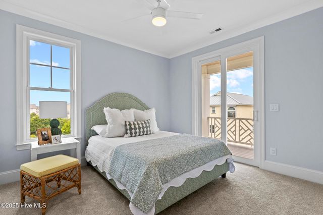 611 S Topsail Drive A, Holly Ridge, NC 28445