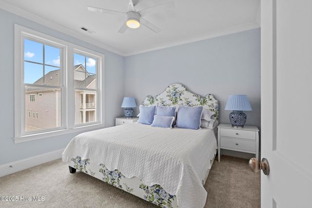 611 S Topsail Drive A, Holly Ridge, NC 28445