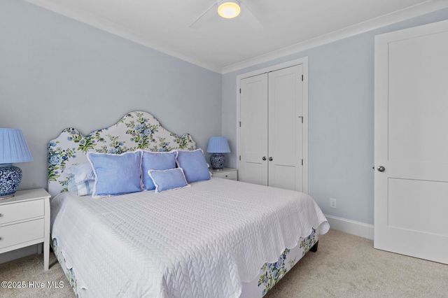 611 S Topsail Drive A, Holly Ridge, NC 28445