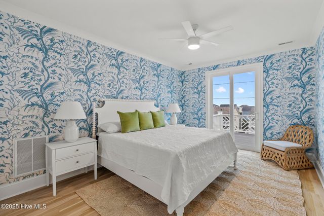 611 S Topsail Drive A, Holly Ridge, NC 28445