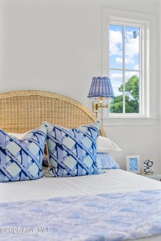 611 S Topsail Drive A, Holly Ridge, NC 28445