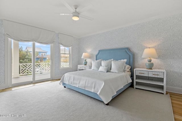 611 S Topsail Drive A, Holly Ridge, NC 28445