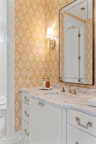 611 S Topsail Drive A, Holly Ridge, NC 28445