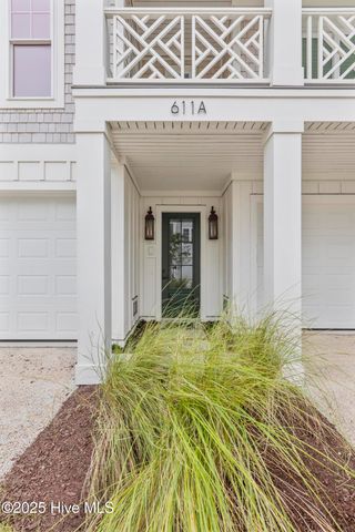 611 S Topsail Drive A, Holly Ridge, NC 28445