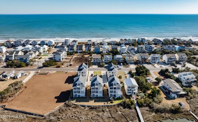 611 S Topsail Drive A, Holly Ridge, NC 28445