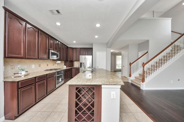 3506 Barrington Court, Pearland, TX 77584