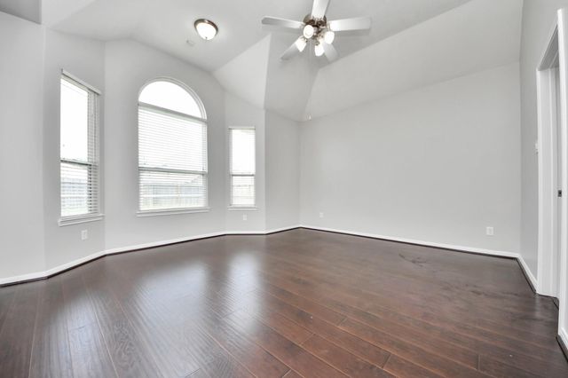 3506 Barrington Court, Pearland, TX 77584
