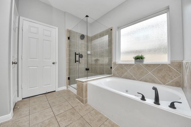 3506 Barrington Court, Pearland, TX 77584