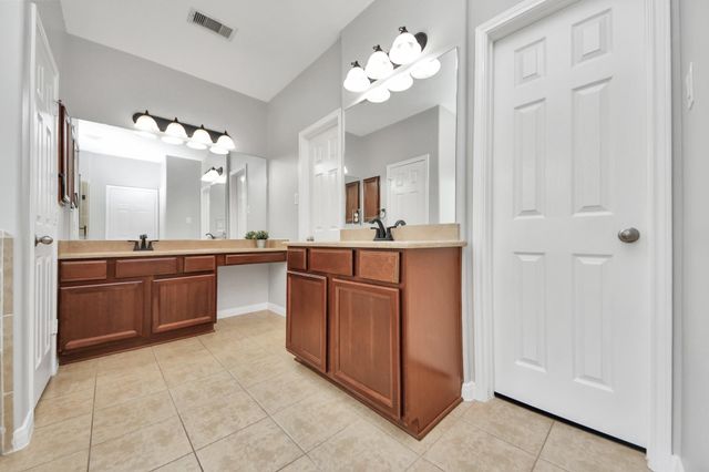 3506 Barrington Court, Pearland, TX 77584