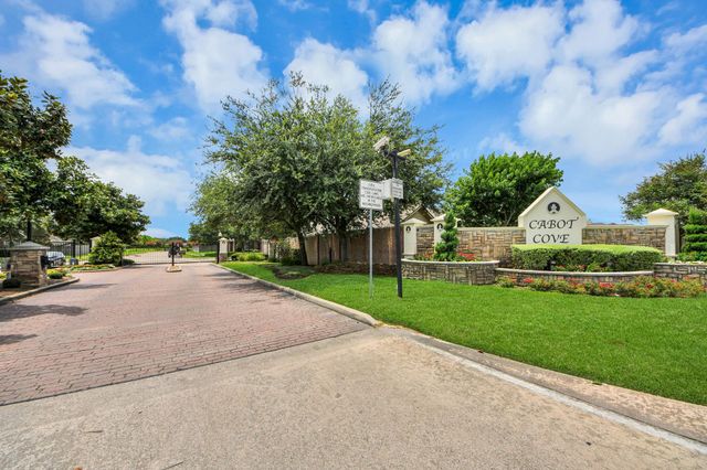 3506 Barrington Court, Pearland, TX 77584