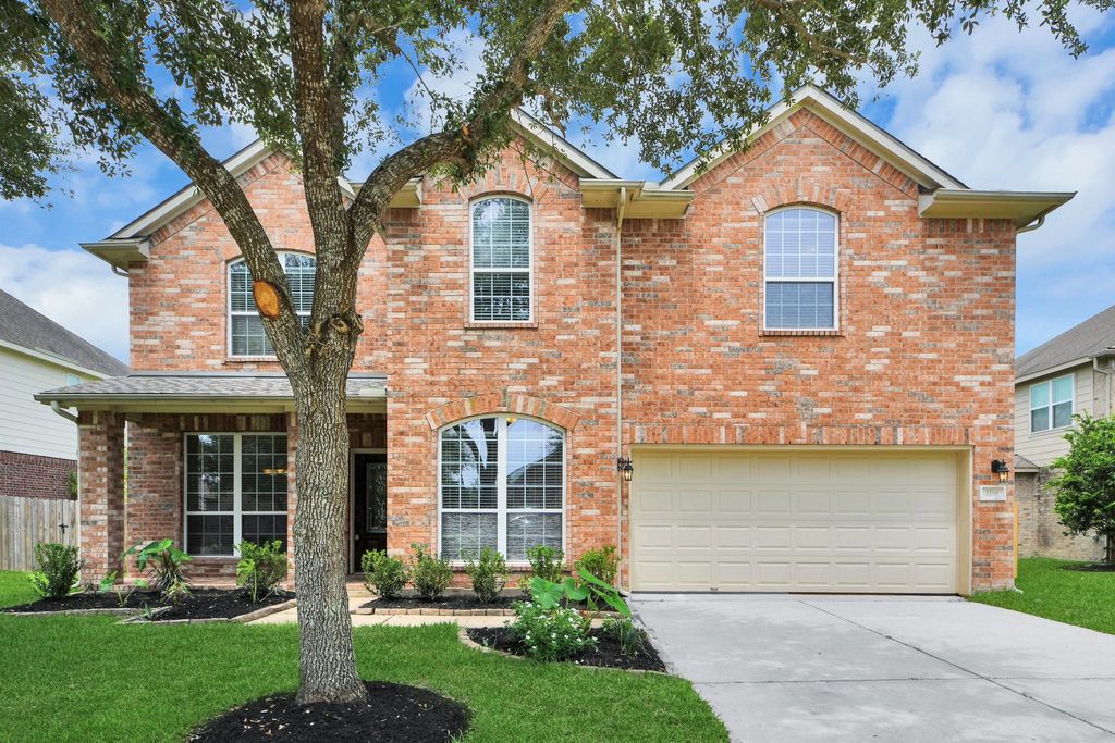 3506 Barrington Court, Pearland, TX 77584