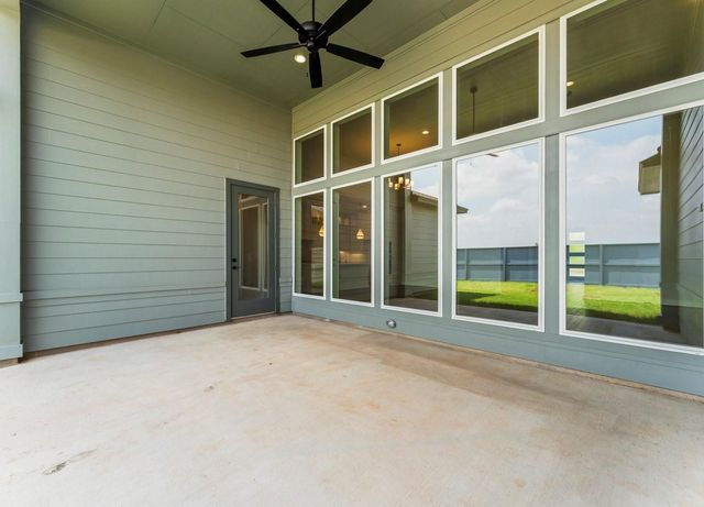 32506 Ebony Jewelwing Court, Fulshear, TX 77441