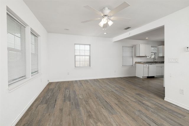 205 N State Highway 101, Chico, TX 76431