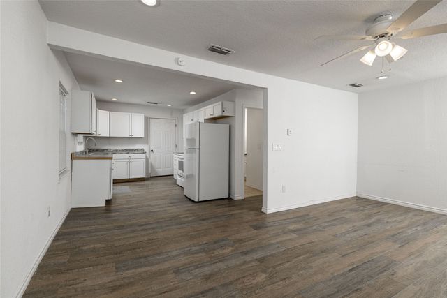 205 N State Highway 101, Chico, TX 76431