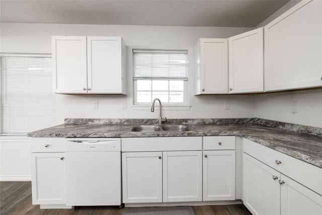 205 N State Highway 101, Chico, TX 76431