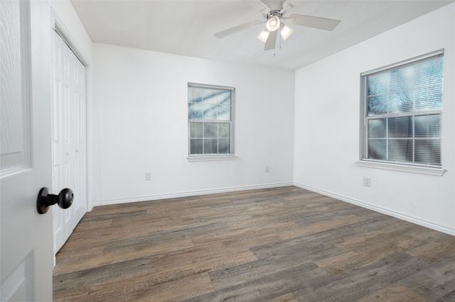 205 N State Highway 101, Chico, TX 76431