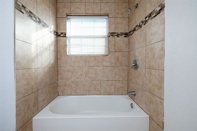 205 N State Highway 101, Chico, TX 76431