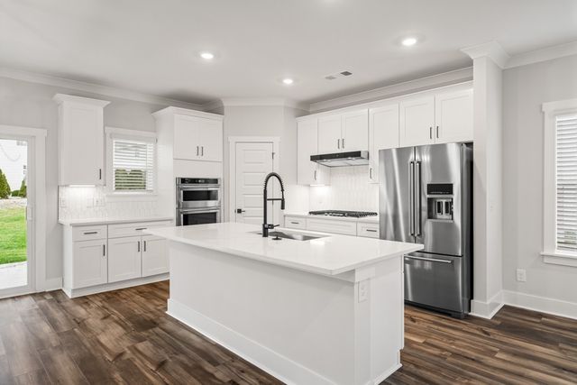 806 Hillock Trace, Lebanon, TN 37087