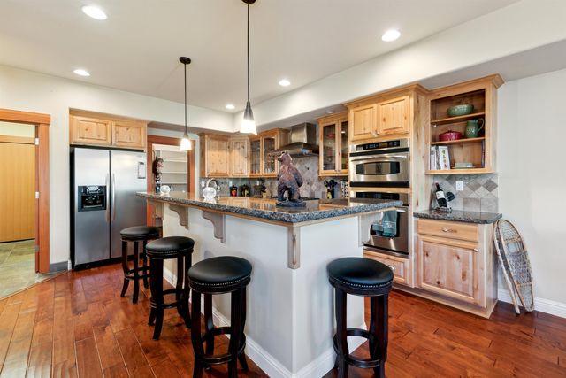 11711 Hope Ct Unit B, Truckee, CA 96161