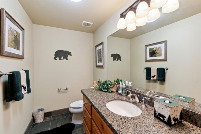 11711 Hope Ct Unit B, Truckee, CA 96161