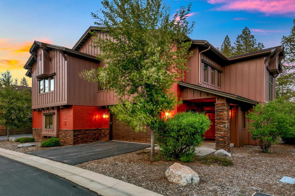 11711 Hope Ct Unit B, Truckee, CA 96161