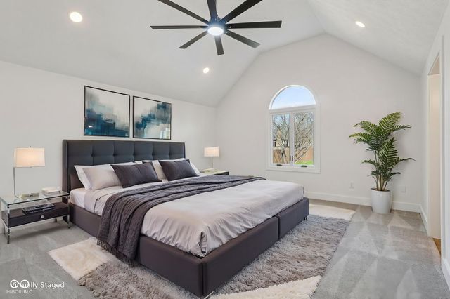 7378 W Creekside Drive, New Palestine, IN 46163