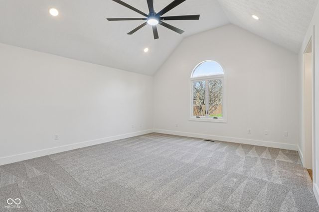 7378 W Creekside Drive, New Palestine, IN 46163