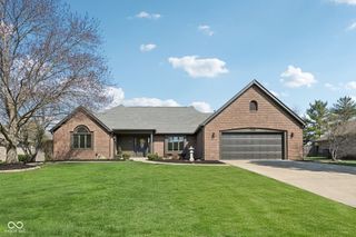 7378 W Creekside Drive, New Palestine, IN 46163