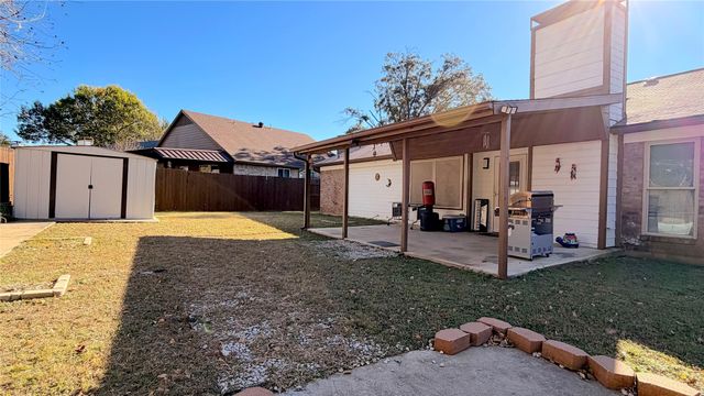 4233 Glen Ridge Drive, Arlington, TX 76016