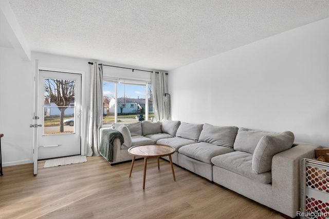 7571 William Street, Taylor, MI 48180