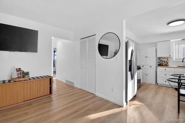 7571 William Street, Taylor, MI 48180