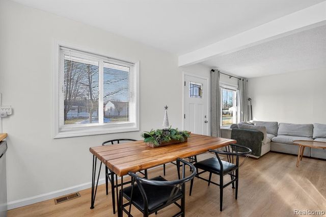 7571 William Street, Taylor, MI 48180