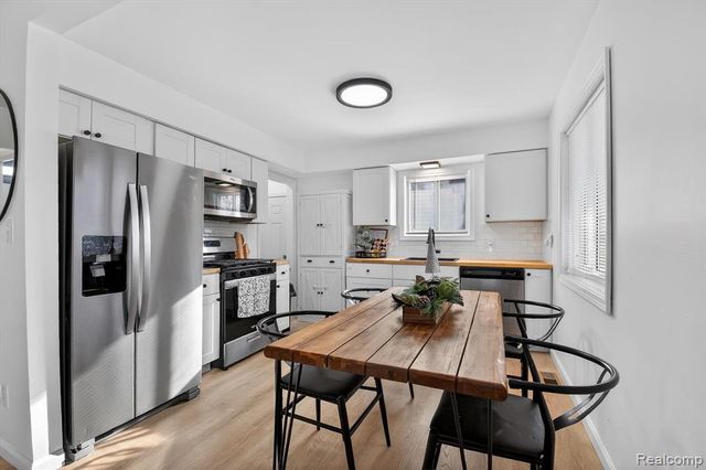 7571 William Street, Taylor, MI 48180