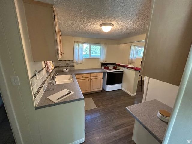 1766 E SOUTHWOODSIDE DR, Holladay, UT 84124