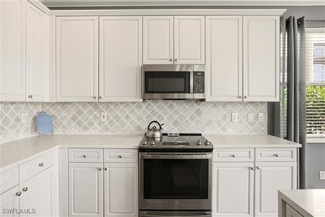 2150 Khasia PT, Naples, FL 34119