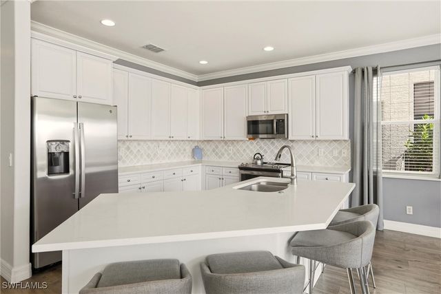 2150 Khasia PT, Naples, FL 34119