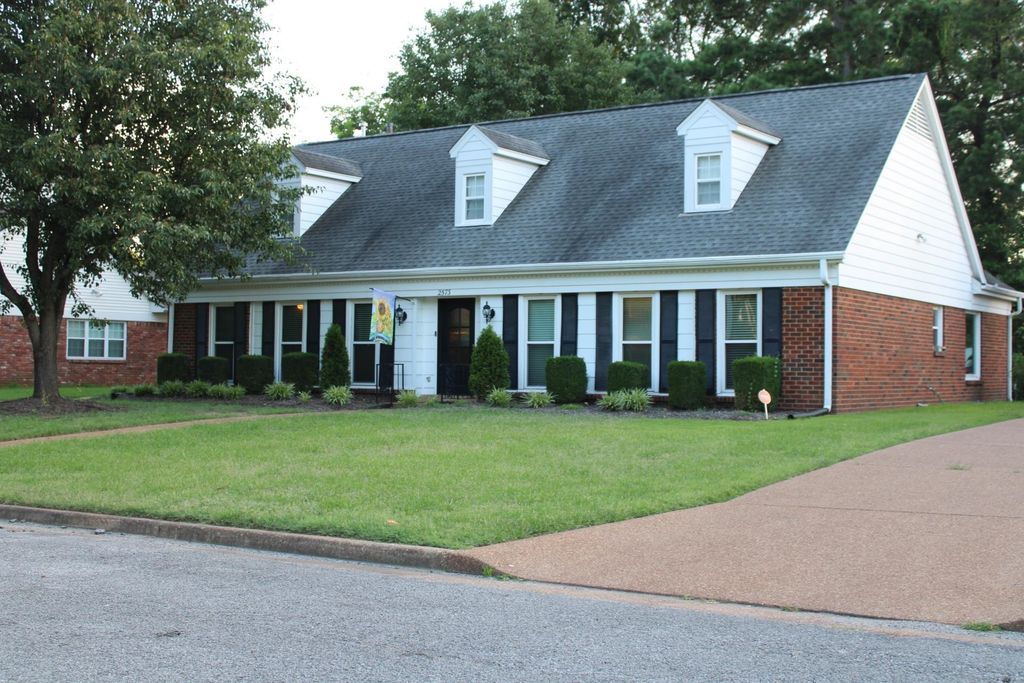 2573 GLENLIVET DR, Memphis, TN 38119